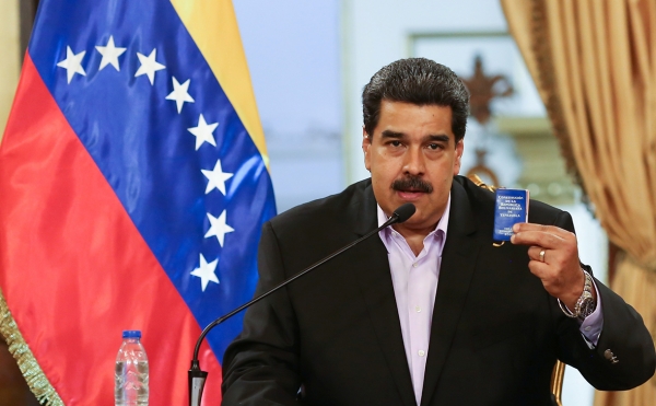 Мадуро пообещал выполнить финансовые обязательства перед Россией