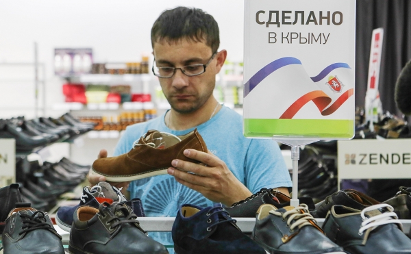 Власти Крыма подали в суд на производителя обуви Zenden