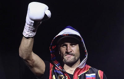 Сергей Ковалев защитил титул чемпиона мира WBO