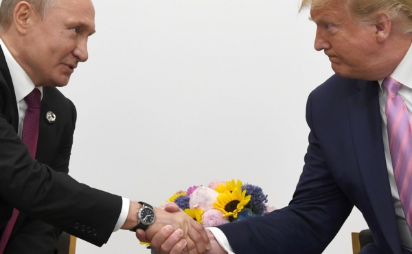Кремль назвал «теоретически возможной» встречу Путина и Трампа на АТЭС