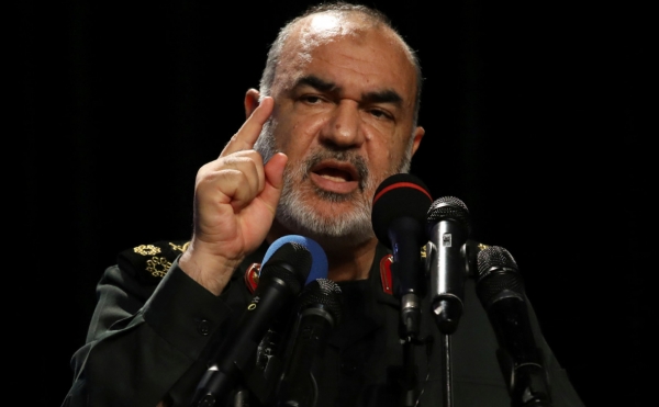 Иранский военачальник пообещал положить конец пребыванию США в регионе