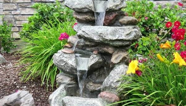 Выбираем фонтан для сада: советы экспертов